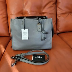 AUTHENIC COACH ROGUE 30